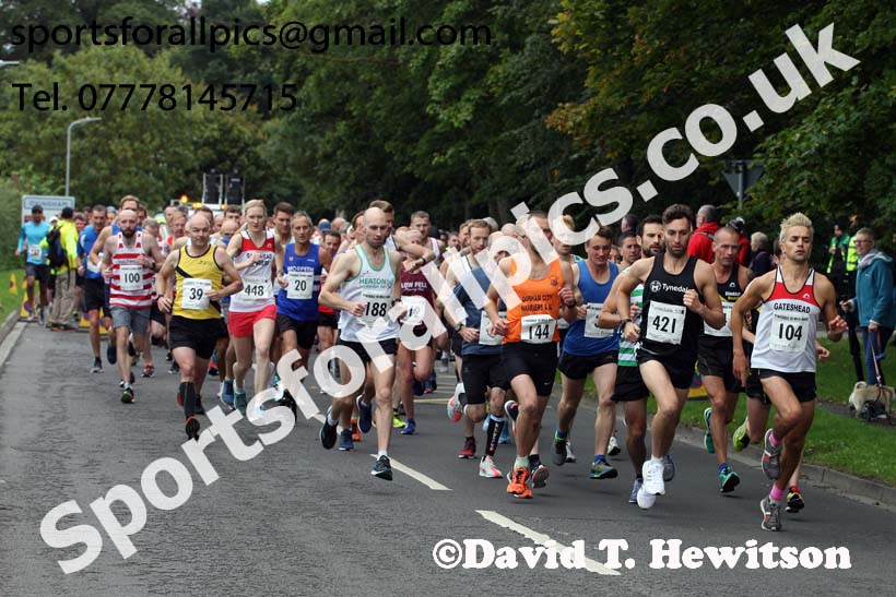Tynedale Jelly Tea 10 Mile Road Race, Ovingham, Northumberland. Photo: David T. Hewitson/Sports for All Pics